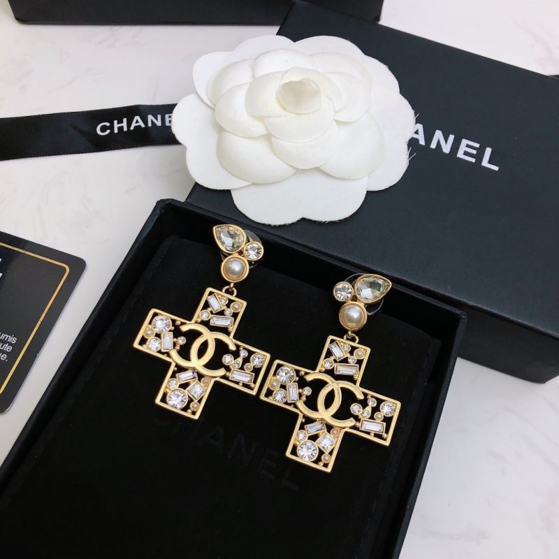Ch**el earrings